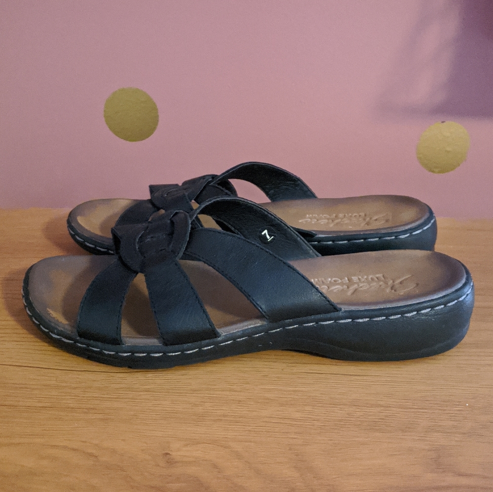 Skechers Luxe Foam Sandals View 4